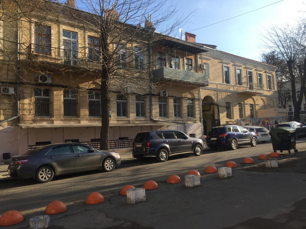 1 Комнатная Квартира В Районе Греческой Площади Odessa Exterior foto